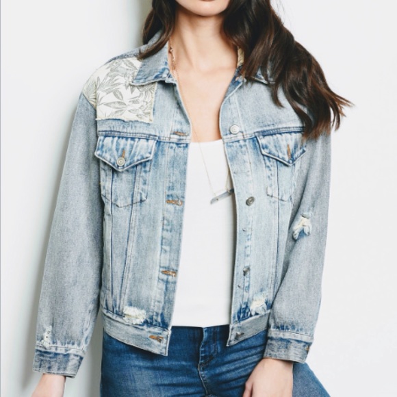 Distressed denim jacket - Picture 1 of 3